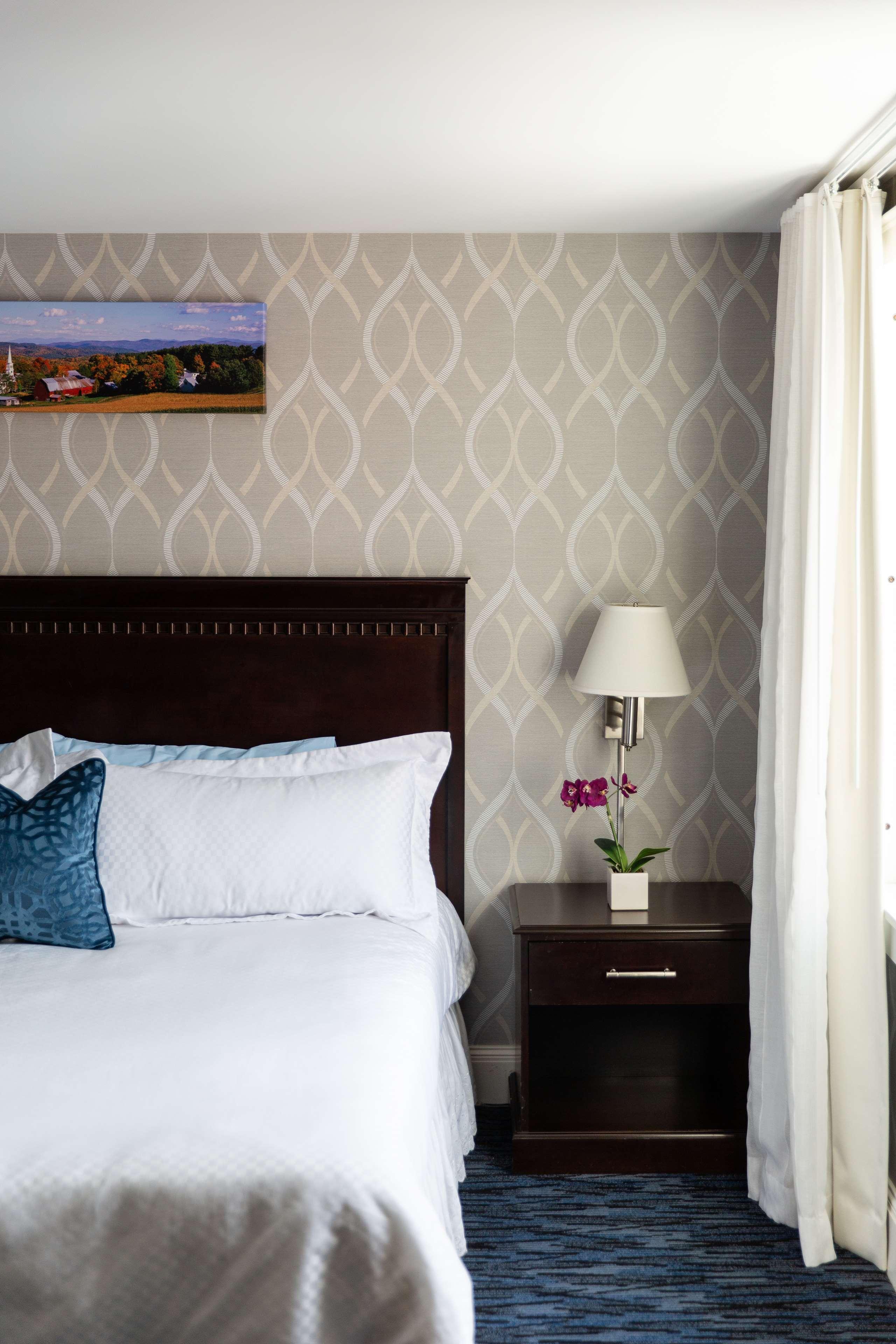 Capitol Plaza Hotel Montpelier Tapestry Collection By Hilton 外观 照片
