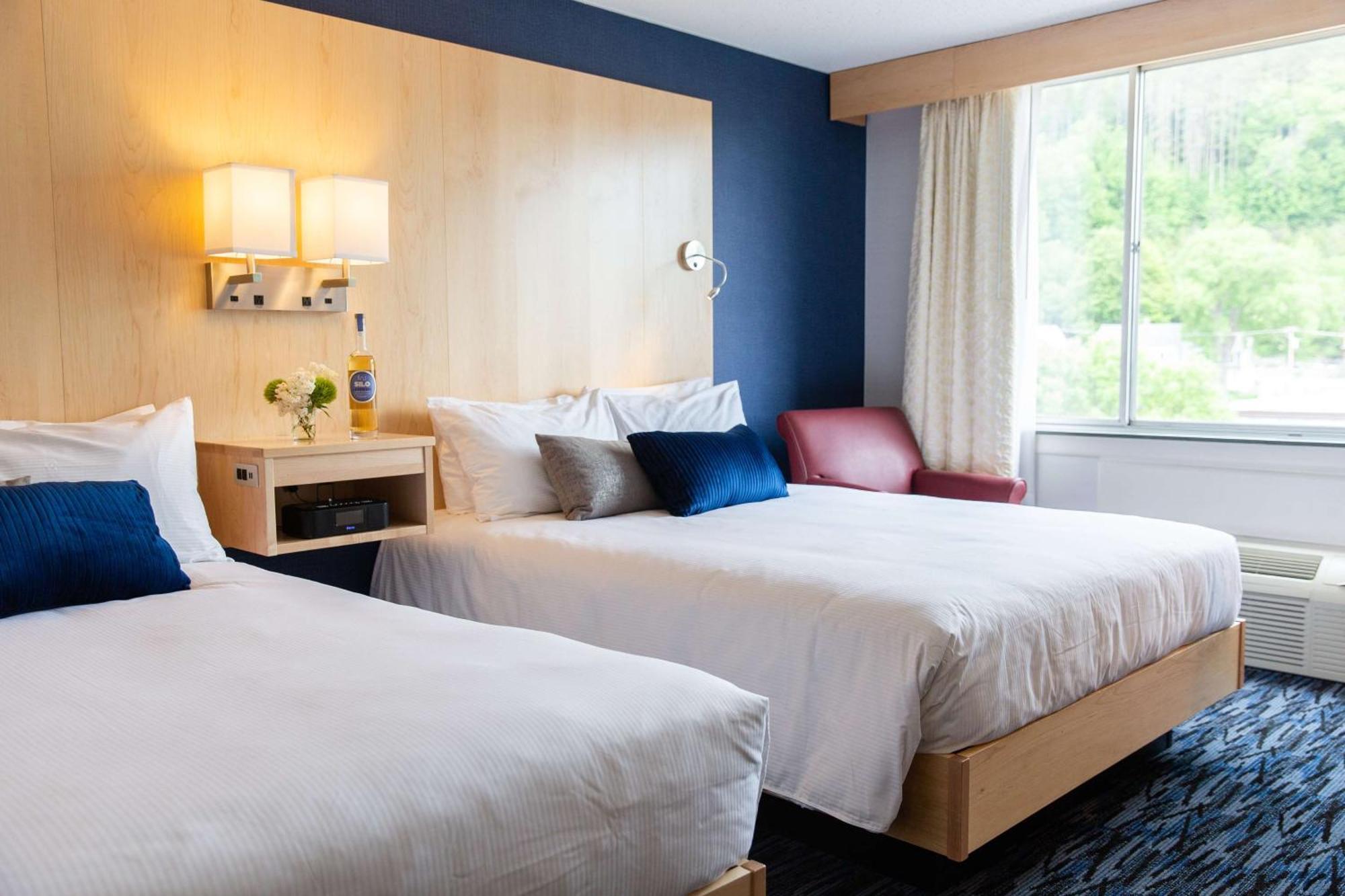 Capitol Plaza Hotel Montpelier Tapestry Collection By Hilton 外观 照片