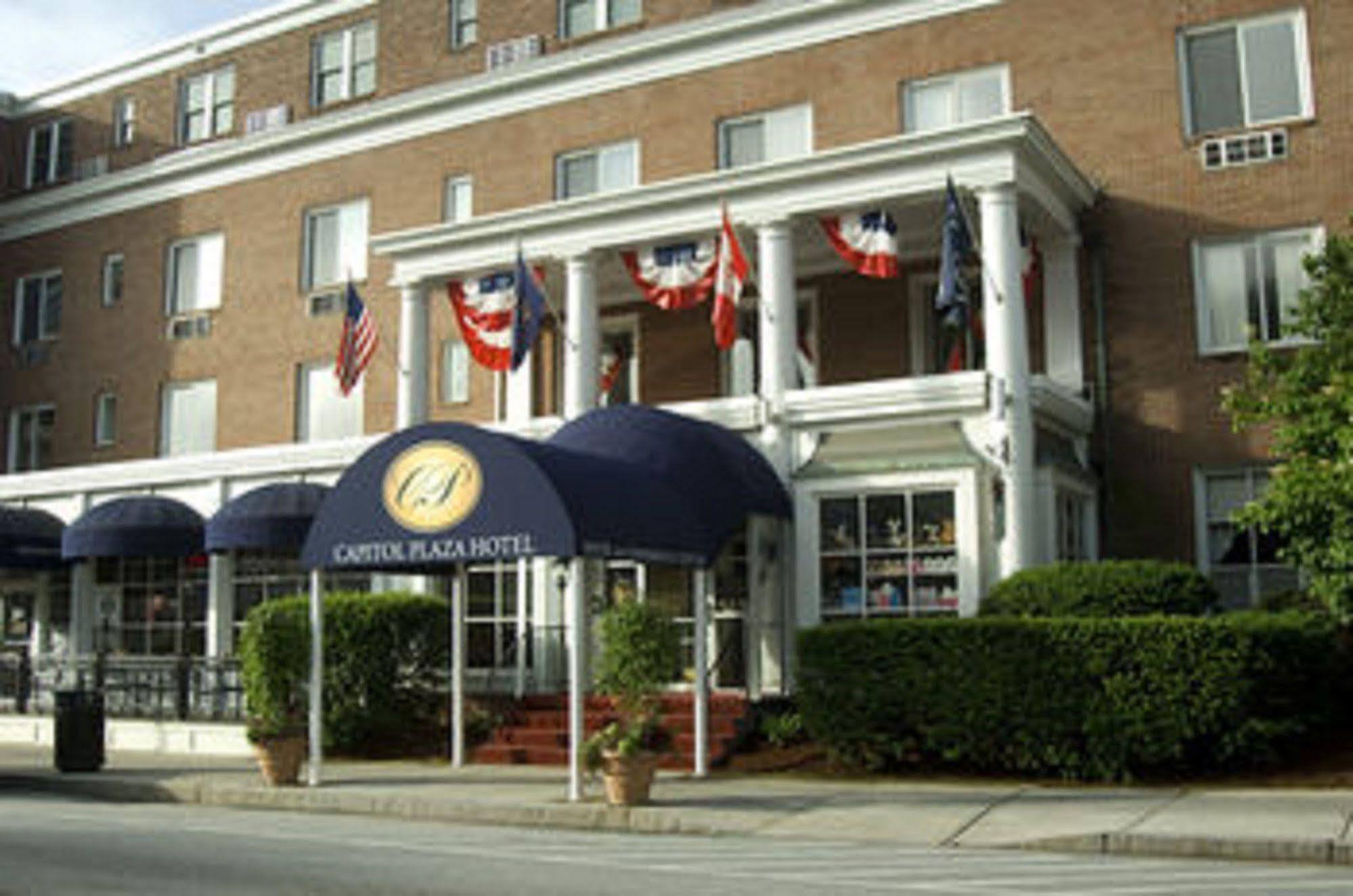 Capitol Plaza Hotel Montpelier Tapestry Collection By Hilton 外观 照片